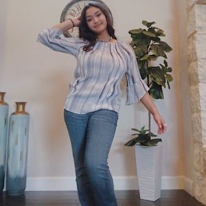 🌻Grey-blue long sleeve flowy top